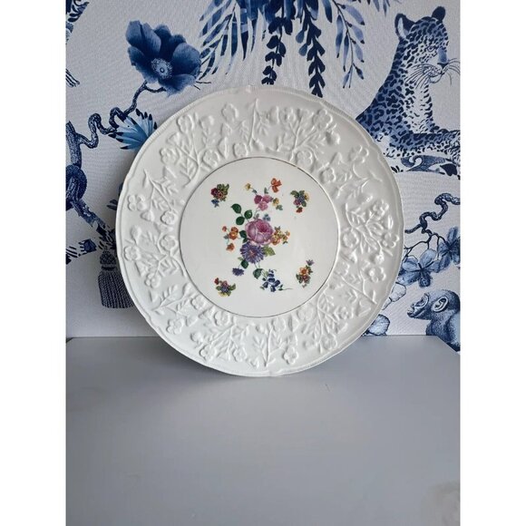 Embossed Cake Plate with Flower Motif - Made in Czechoslovakia Serving Platter - Picture 4 of 5